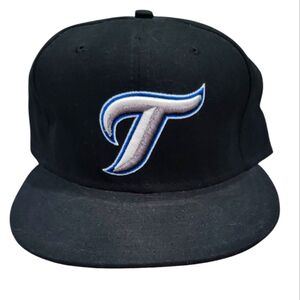 Toronto Blue Jays Black Cap With Team Logo On Front
